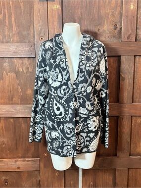 Cynthia Rowley Black and White Floral Paisley Knit Cardigan